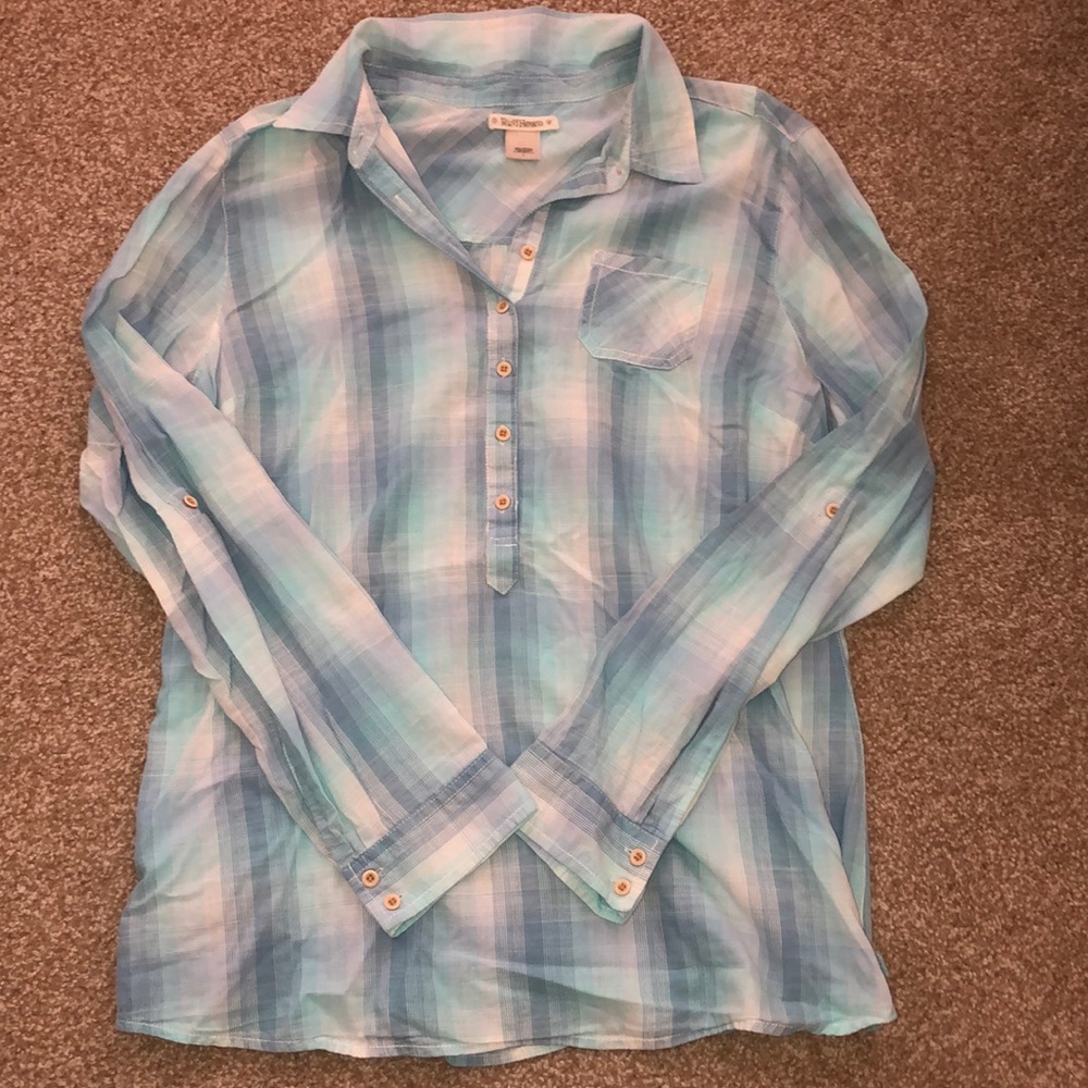 Plaid top